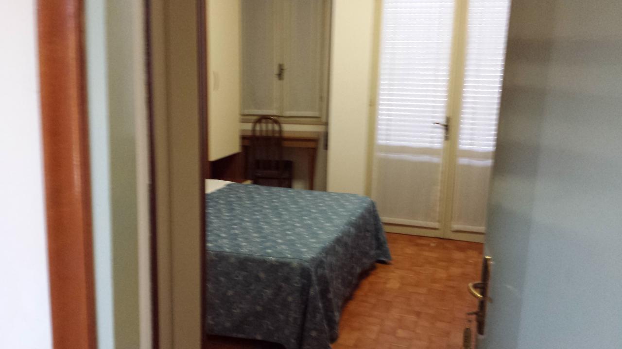 Hotel La Romantica Manerba del Garda Luaran gambar