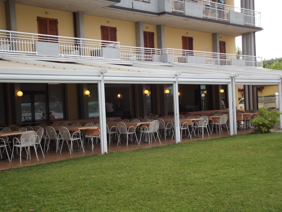 Hotel La Romantica Manerba del Garda Luaran gambar