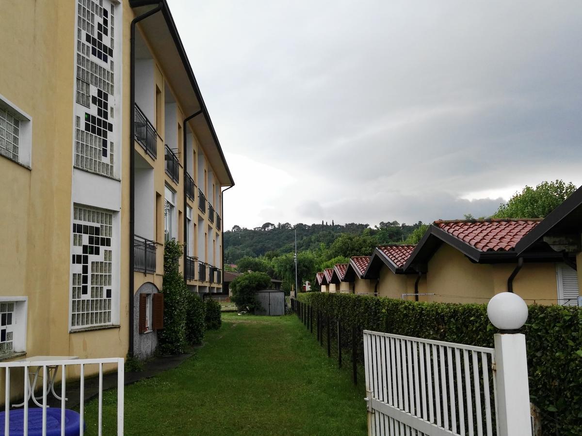 Hotel La Romantica Manerba del Garda Luaran gambar