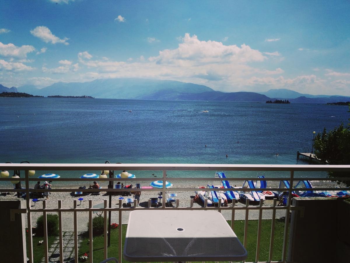 Hotel La Romantica Manerba del Garda Luaran gambar