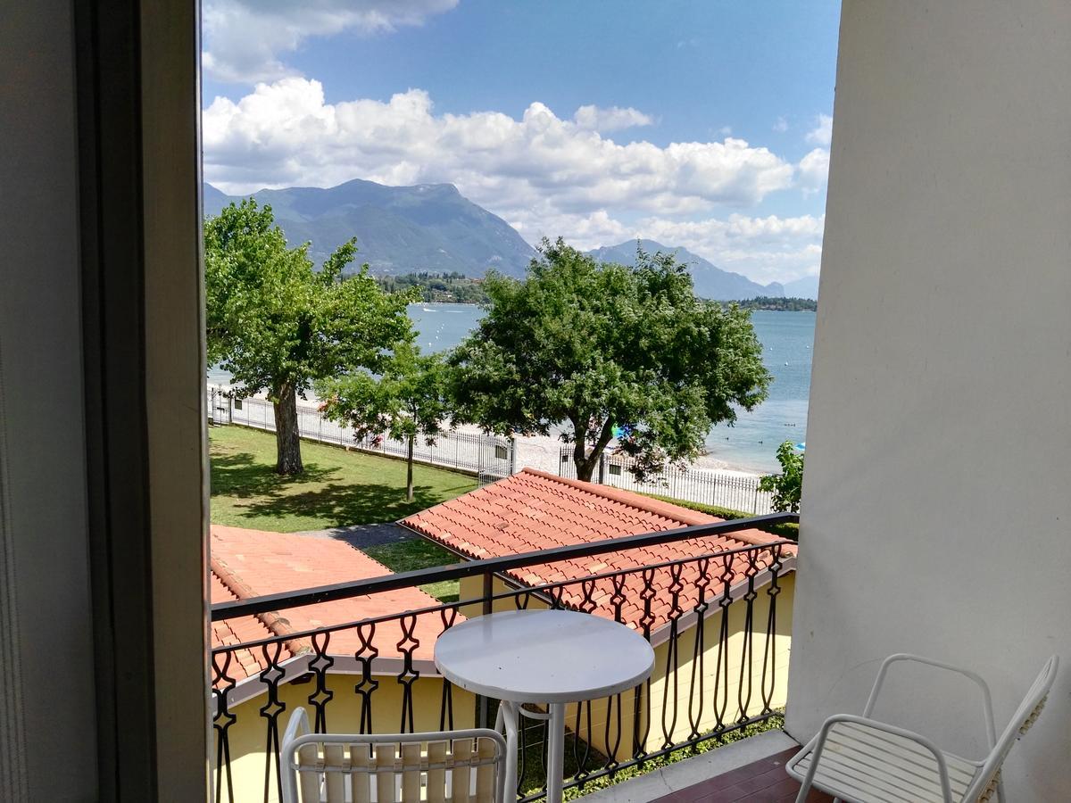 Hotel La Romantica Manerba del Garda Luaran gambar